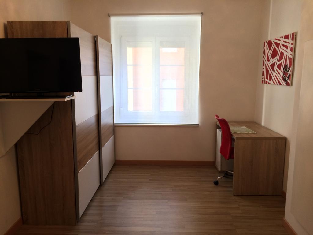 Rosengarten Apartments Bolzano Rum bild