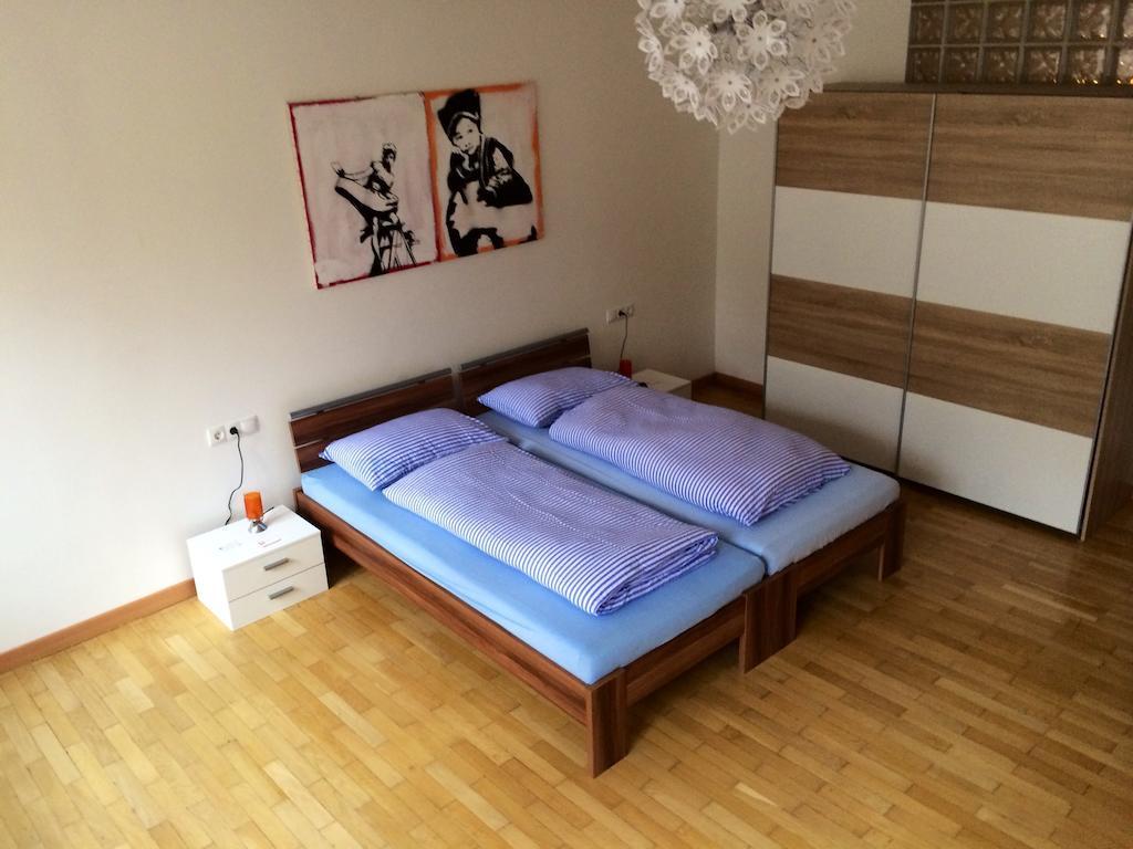 Rosengarten Apartments Bolzano Rum bild