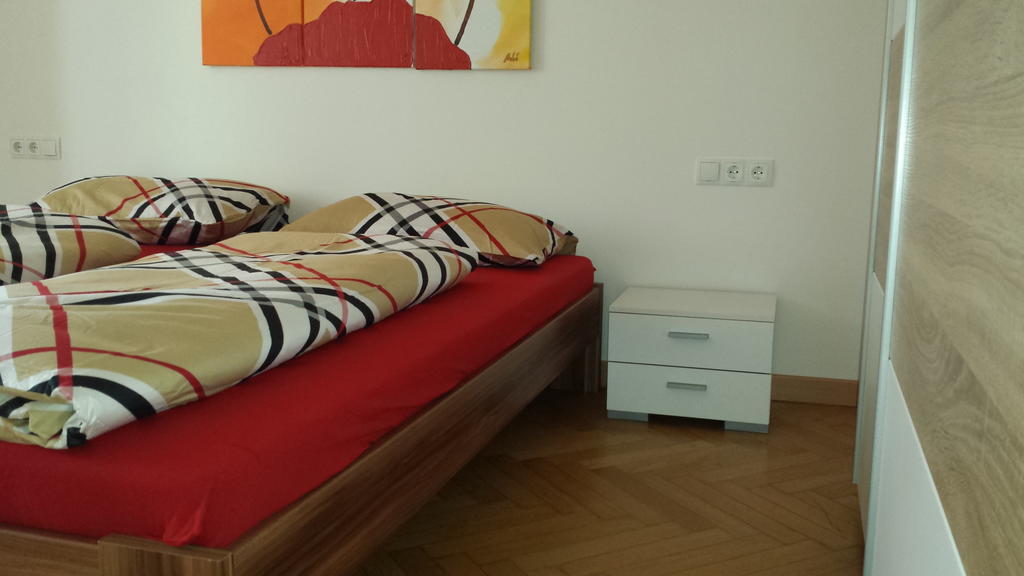 Rosengarten Apartments Bolzano Rum bild